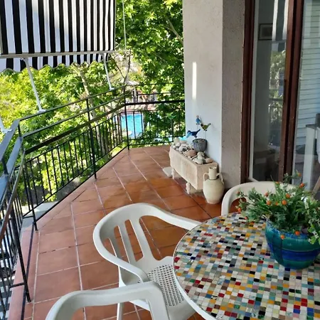 Grosse In By Interhome Daire Salou